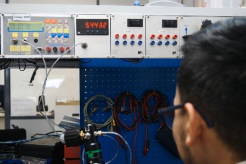 DPM600 Digital Pressure Indicator Panel - Image 4