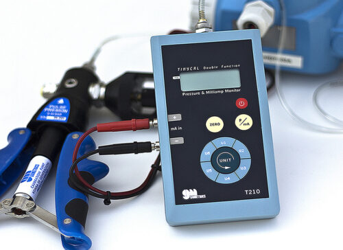 T210 Portable digital pressure gauge